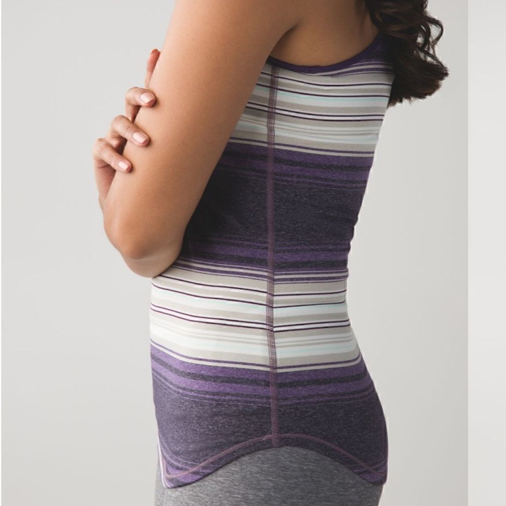Lululemon Refresh Racer Tank - Picture 11 of 15